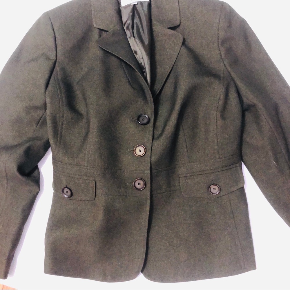 Jones Studio Dark Olive Tailored Blazer sz.14